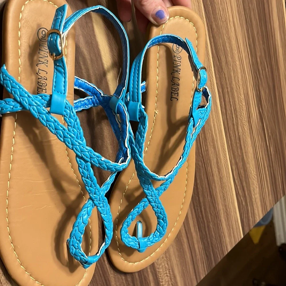 Sky blue thong sandals - Picture 4 of 11
